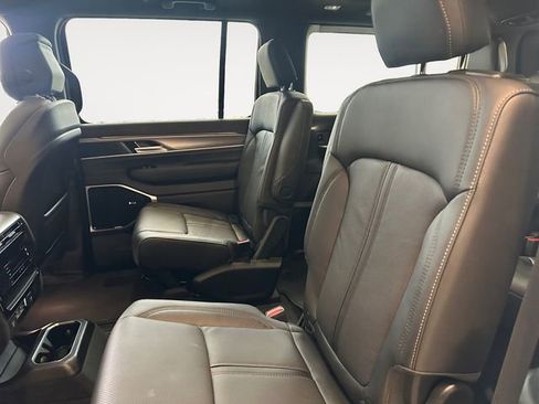 New 2026 Jeep Grand Wagoneer Limited image 12