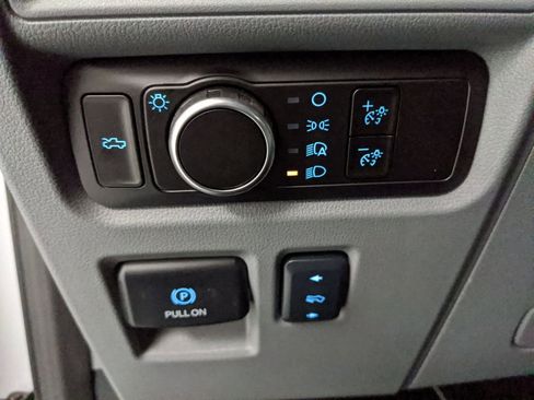 New 2025 Ford F150 Lightning Flash image 20