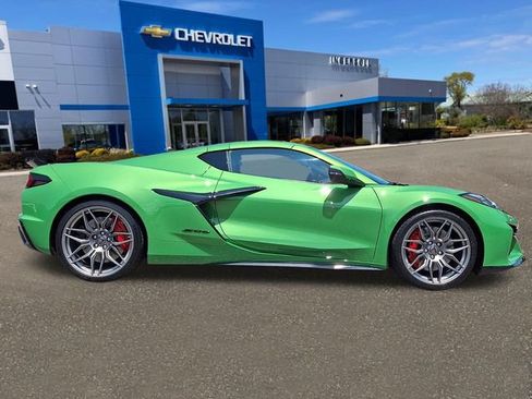 Used 2026 Chevrolet Corvette Z06 RWD image 20