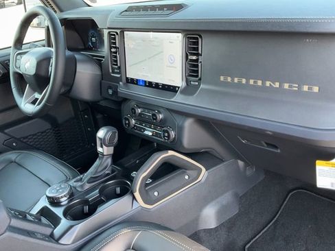 New 2025 Ford Bronco Badlands AWD/4WD image 20