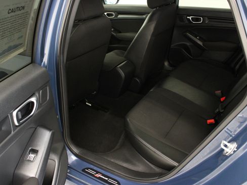 Used 2025 Honda Civic Sport image 26