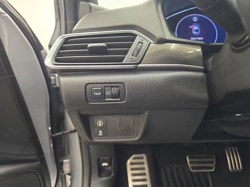 Used 2018 Honda Accord Sport image 33