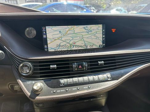 Used 2019 Lexus LS 500 w/ Accessory Package (Z2) RWD image 14
