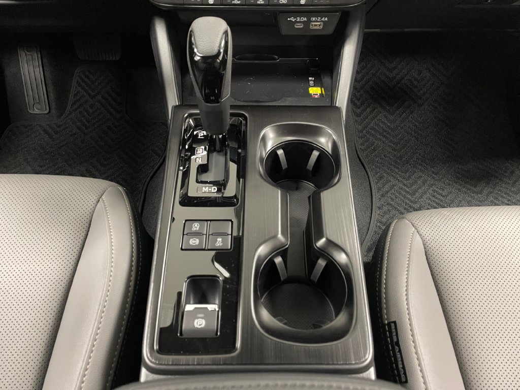 New 2026 Subaru Outback Limited AWD/4WD image 12
