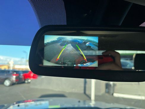 Used 2020 RAM 1500 Classic SLT image 21