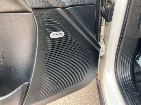 Used 2017 Dodge Challenger GT w/ Driver Convenience Group image 15