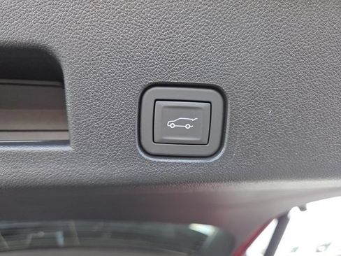 New 2026 GMC Acadia Elevation w/ Black Edition AWD/4WD image 17