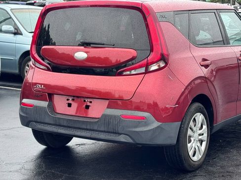 Used 2020 Kia Soul LX FWD image 35