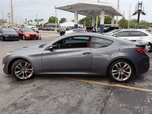 Used 2015 Hyundai Genesis 3.8 RWD image 8