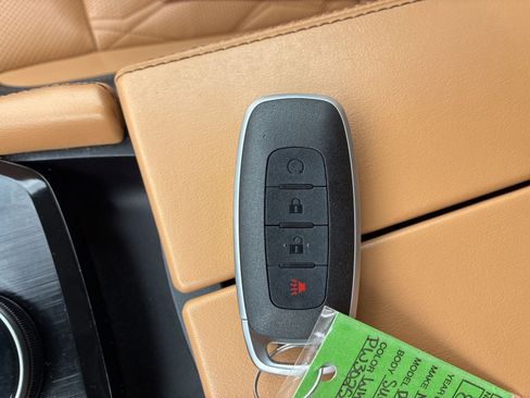 Used 2023 Nissan Rogue Platinum w/ Platinum Premium Package image 29