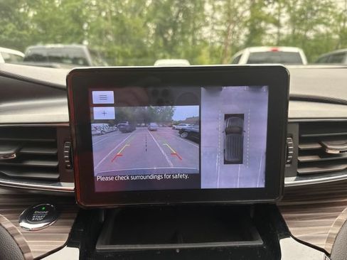 Certified 2021 Ford Explorer Limited w/ Equipment Group 301A AWD/4WD image 29
