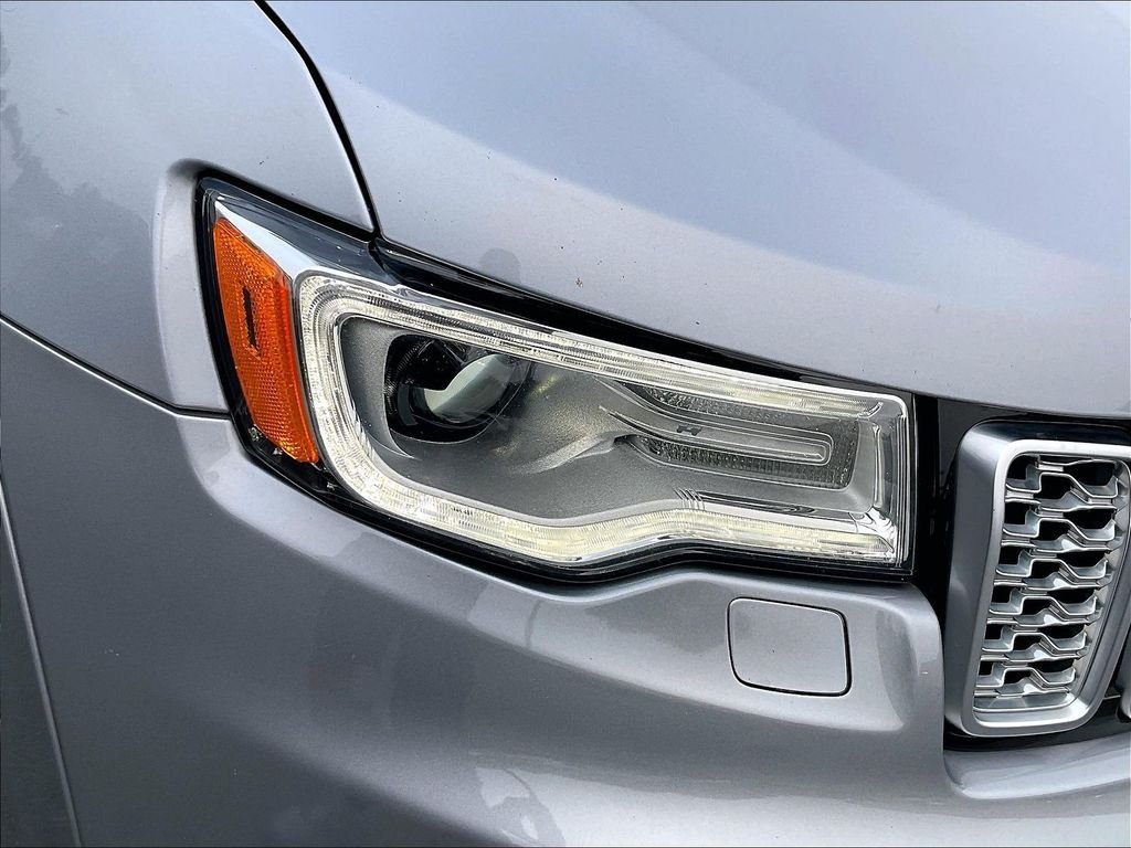 Used 2018 Jeep Grand Cherokee Summit w/ Platinum Series Group AWD/4WD image 33