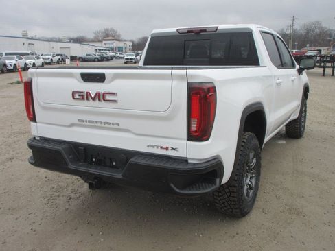 New 2026 GMC Sierra 1500 AT4X AWD/4WD image 5