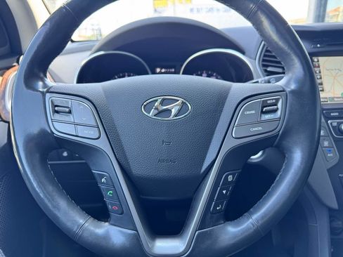 Used 2017 Hyundai Santa Fe Limited w/ Cargo Package FWD image 53