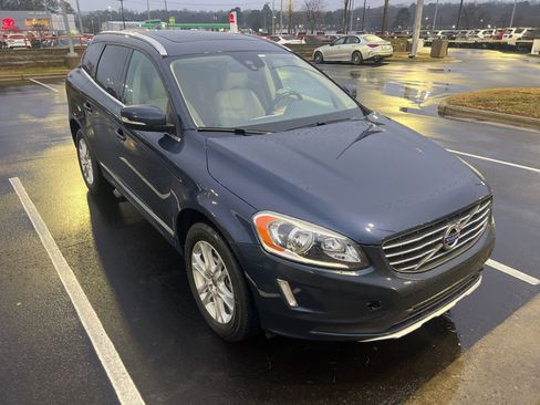 Used 2015 Volvo XC60 T5 Premier image 14