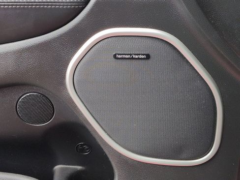 Used 2018 Jeep Grand Cherokee Trackhawk image 25