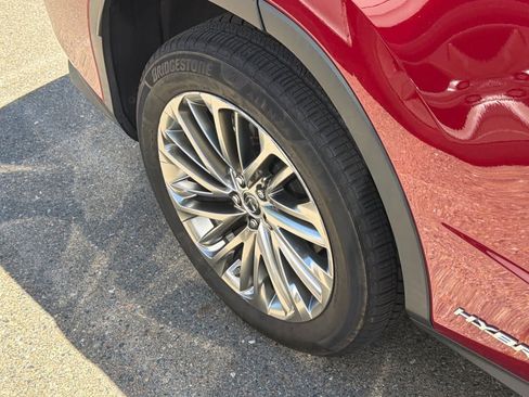 Used 2020 Lexus RX 450h AWD w/ Luxury Package image 14