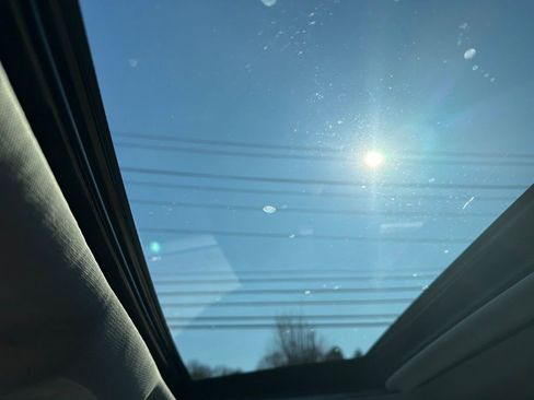 Used 2022 Toyota Highlander Limited image 20