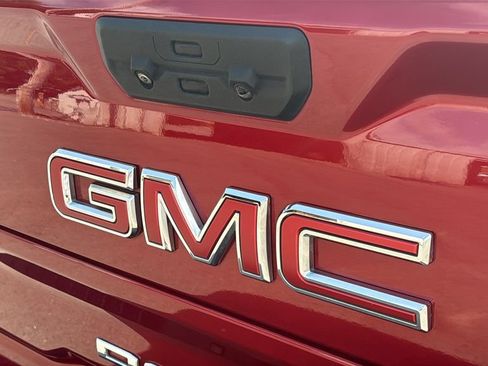 Used 2023 GMC Sierra 1500 Denali w/ Denali Reserve Package AWD/4WD image 23