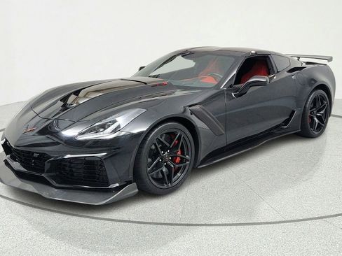Certified 2019 Chevrolet Corvette ZR1 RWD image 1