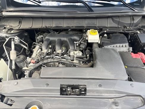 Used 2023 Nissan Pathfinder Rock Creek AWD/4WD image 32