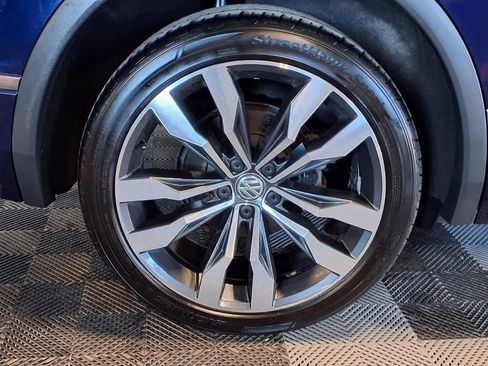 Used 2021 Volkswagen Tiguan SEL Premium R-Line image 9