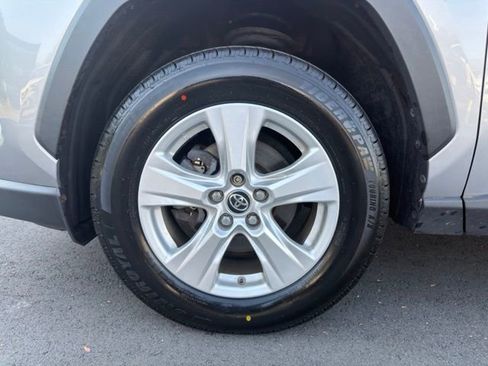 Used 2019 Toyota RAV4 XLE w/ Convenience Package AWD/4WD image 26