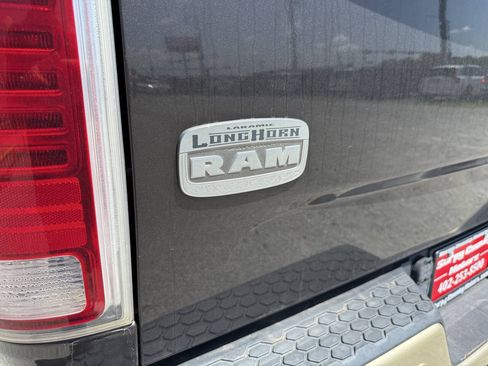 Used 2016 RAM 1500 Laramie Longhorn w/ Convenience Group AWD/4WD image 10