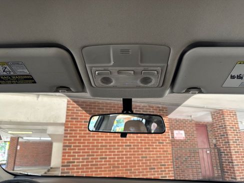 Used 2013 Toyota RAV4 LE AWD/4WD image 27