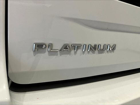 Used 2025 Ford Expedition Platinum AWD/4WD image 23