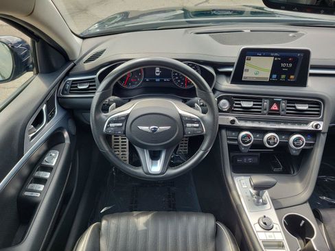Used 2020 Genesis G70 3.3T RWD image 11