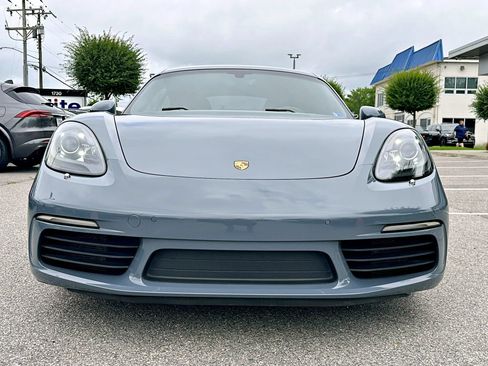 Used 2017 Porsche 718 Cayman S RWD image 2