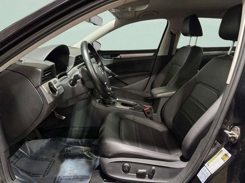 Used 2020 Volkswagen Passat 2.0T SE image 26