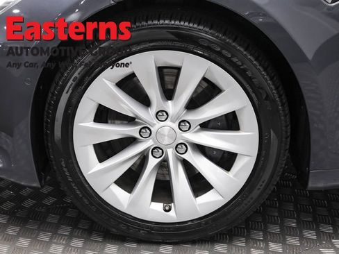 Used 2018 Tesla Model S 75D image 30