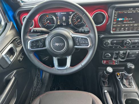 Used 2023 Jeep Wrangler Unlimited Rubicon w/ LED Lighting Group image 14