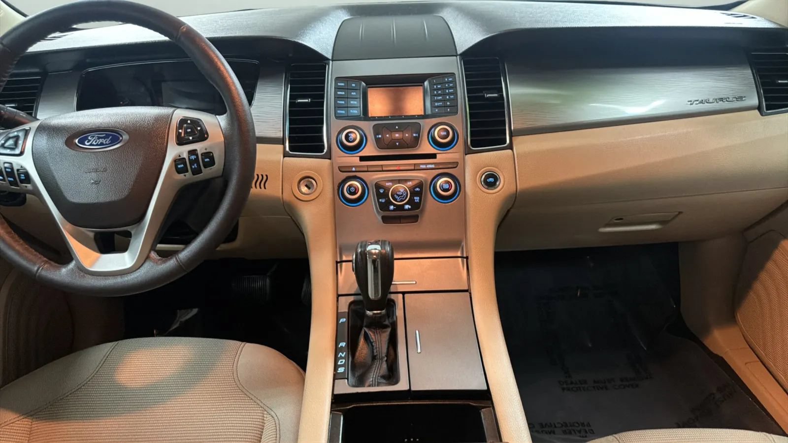 Used 2017 Ford Taurus SEL AWD/4WD image 14