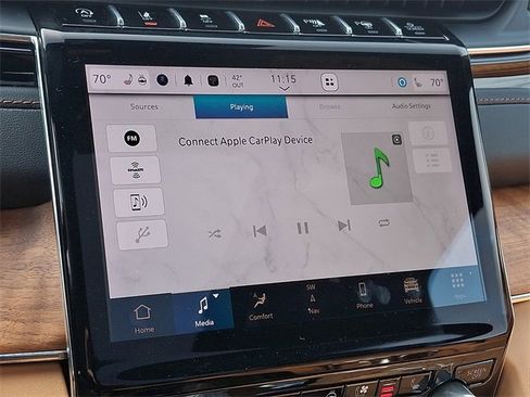 Used 2025 Jeep Grand Cherokee Summit w/ Adv Protech Group IV image 18