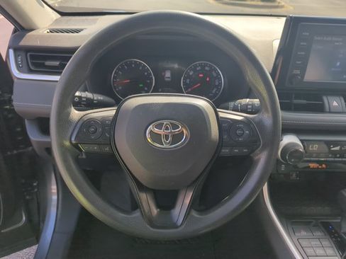 Used 2019 Toyota RAV4 XLE w/ Carpet Mat Package AWD/4WD image 13