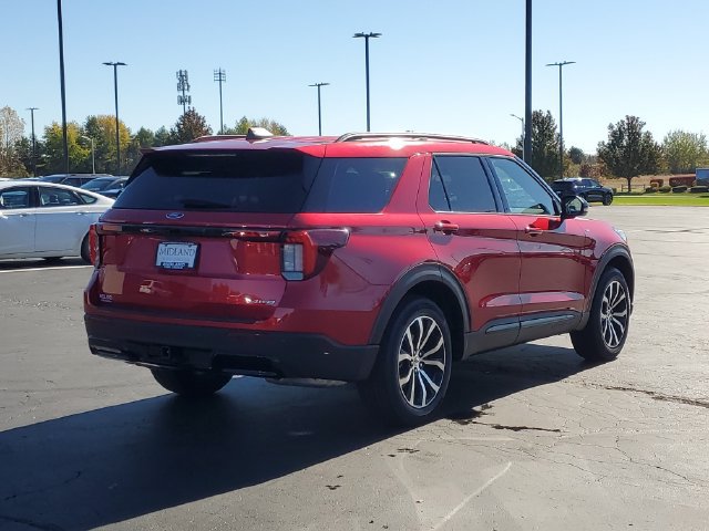 New 2026 Ford Explorer ST-Line AWD/4WD image 3