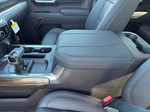 New 2026 Chevrolet Silverado 1500 LT w/ Z71 Off-Road Package image 15