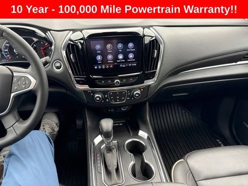 Used 2023 Chevrolet Traverse Premier AWD/4WD image 45