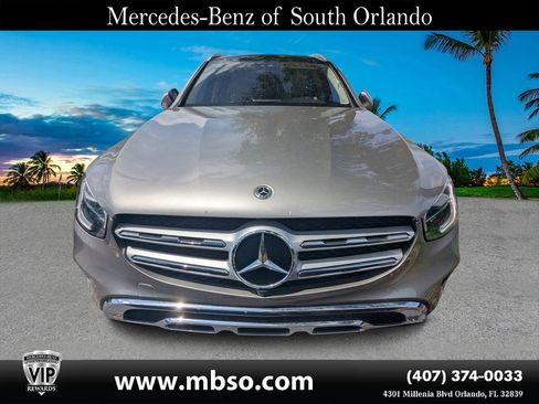 Certified 2022 Mercedes-Benz GLC 300 w/ Premium Package Lite image 19