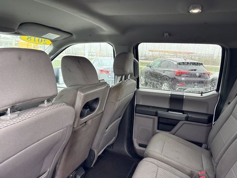 Used 2018 Ford F150 XLT w/ Trailer Tow Package image 16