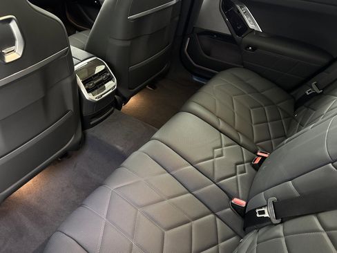 New 2026 BMW i7 eDrive50 w/ M Sport Package image 22