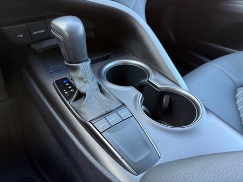 Used 2023 Toyota Camry SE image 40