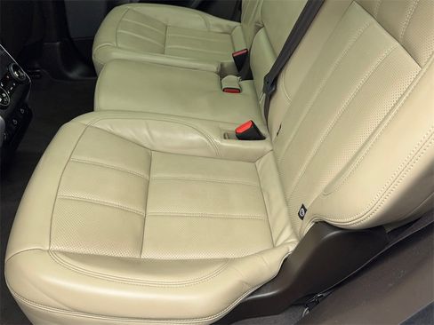 Used 2022 Land Rover Range Rover Sport HSE Silver Edition image 45