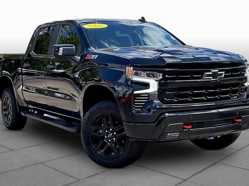 Used 2026 Chevrolet Silverado 1500 LT Trail Boss w/ LT Trail Boss Premium Package AWD/4WD image 3
