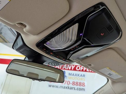 Used 2020 BMW 740i w/ Cold Weather Package image 26