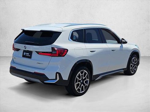 Certified 2023 BMW X1 xDrive28i w/ Convenience Package AWD/4WD image 5