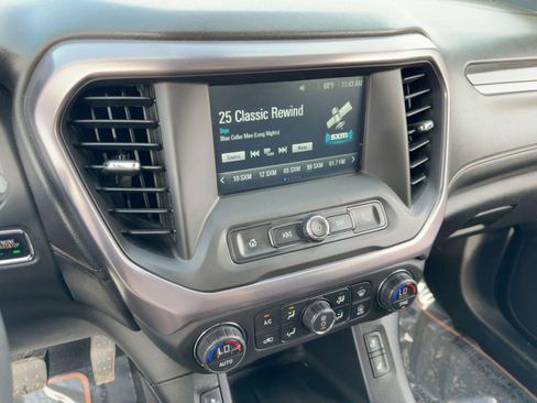 Used 2017 GMC Acadia SLE w/ Driver Alert Package I image 23